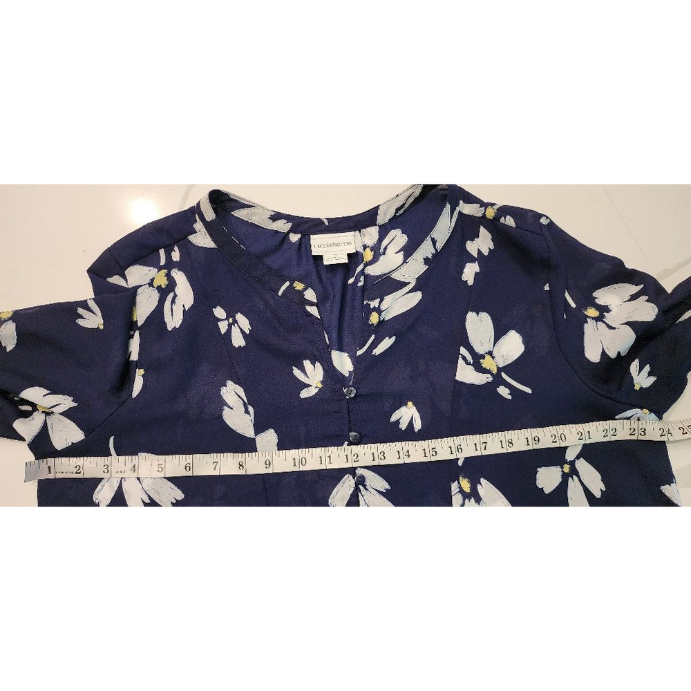 Liz Claiborne XL Navy Blue Floral Blouse Long Sleeve Tie Cuffs Button Front Boho - Picture 11 of 13